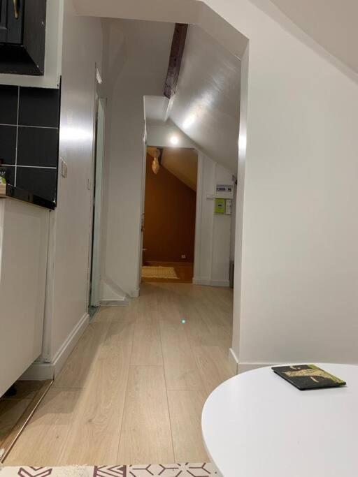 Appartement De Charme - 41M² Rosny-sur-Seine Екстер'єр фото